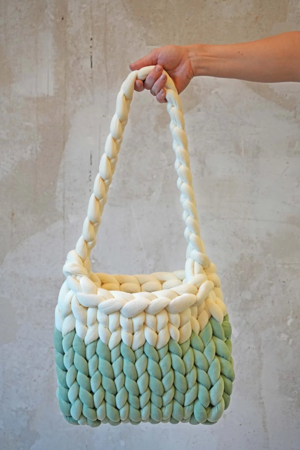 TB05 – Klassisch Mint & Weiß