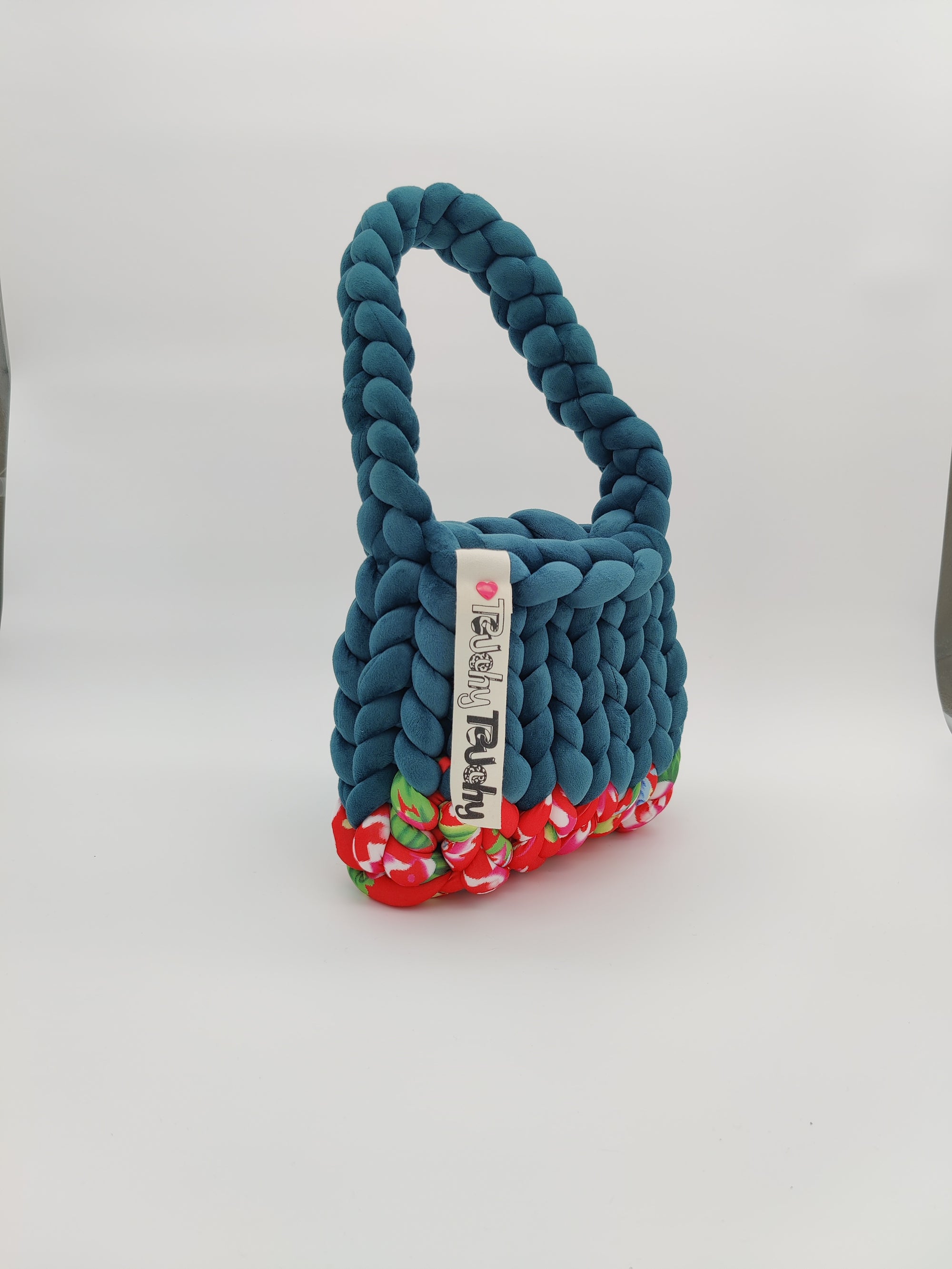 TB06 – Klassisch Petrol & Blumen