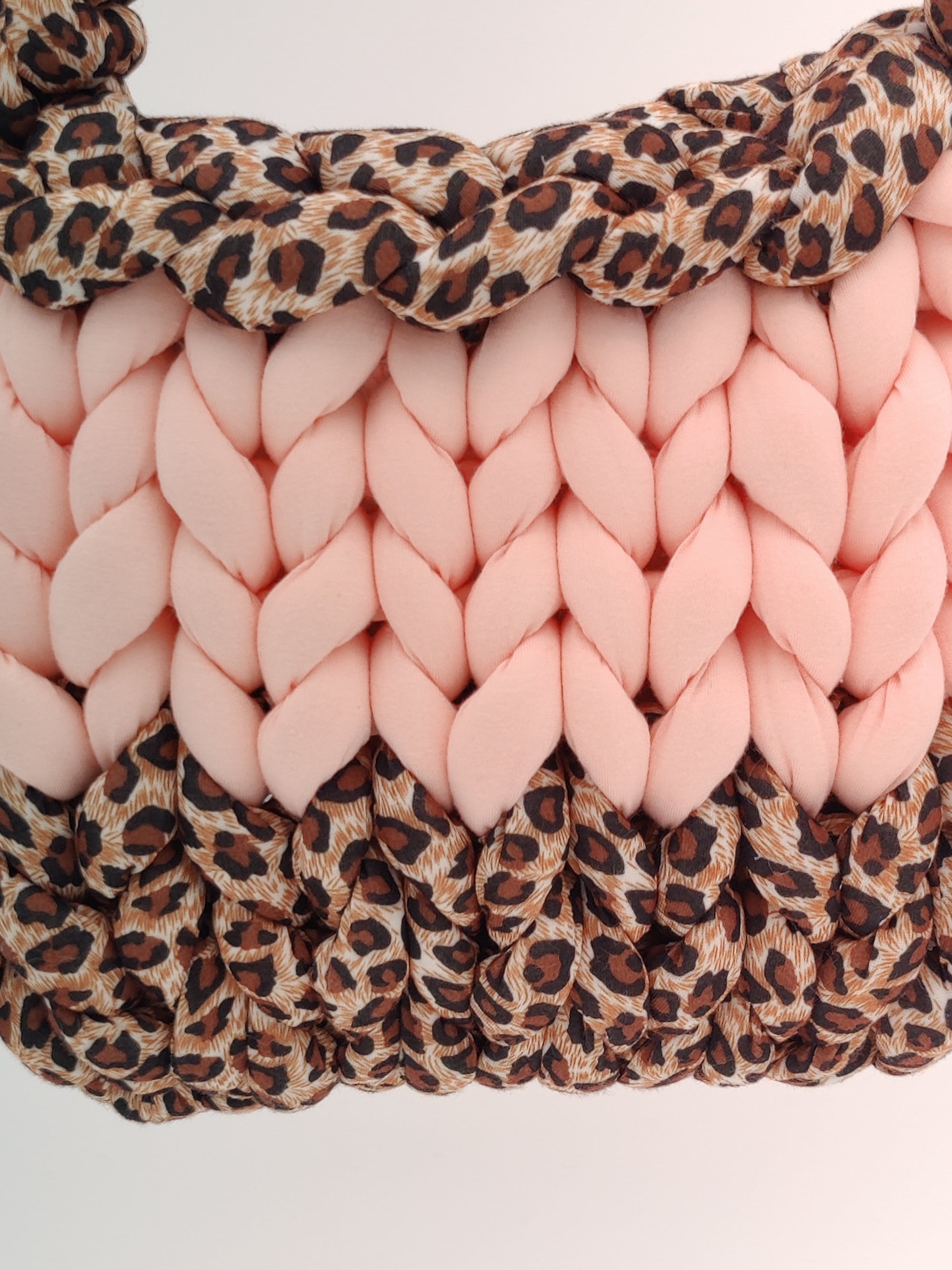 TB02 – Klassisch Leopard & Rosa