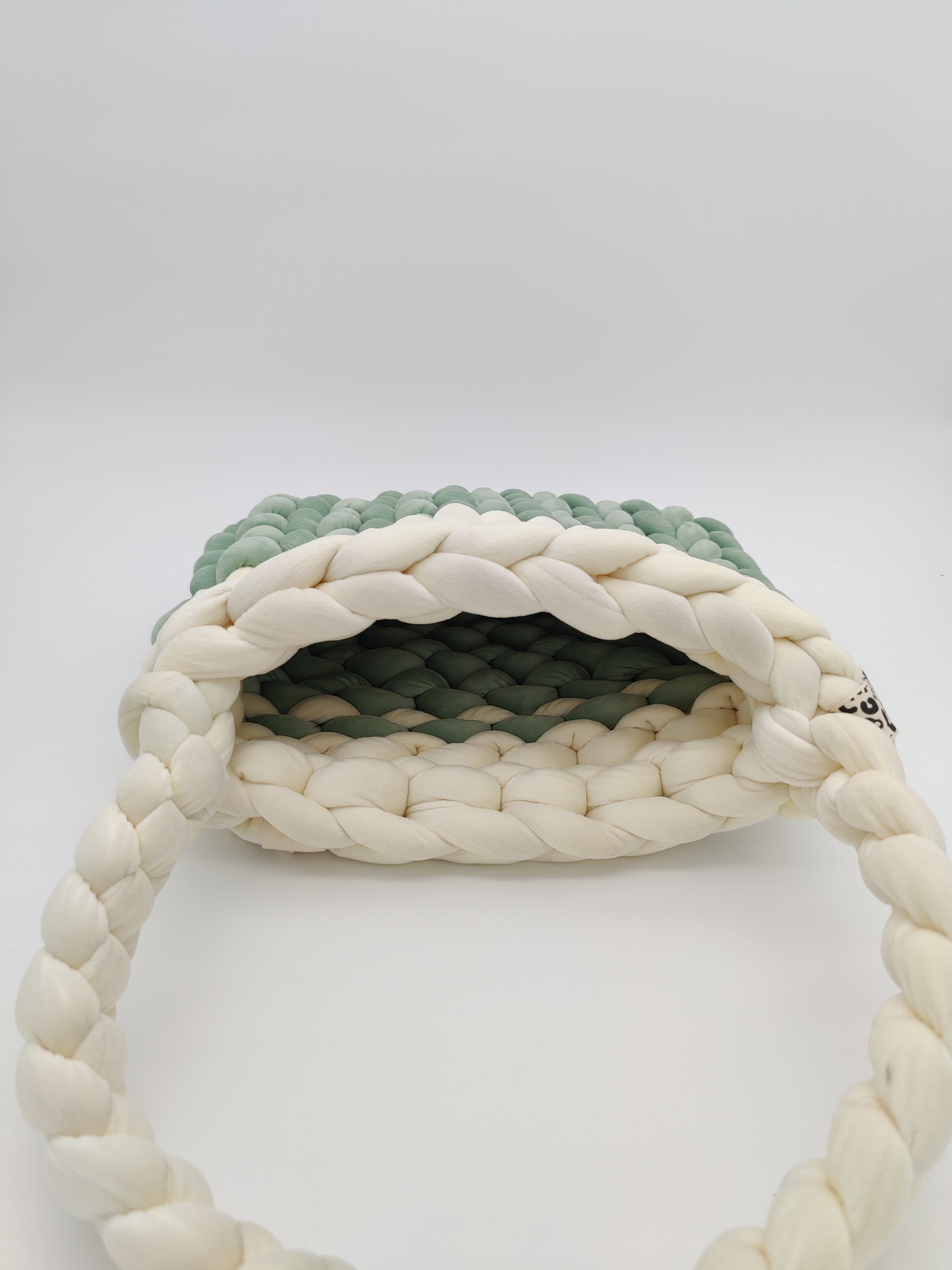 TB05 – Klassisch Mint & Weiß