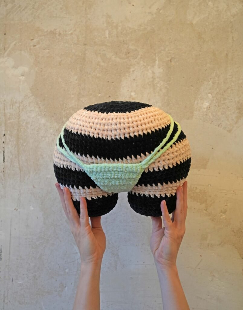 BOOTY PILLOW - CHEEKS No3